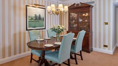 Luxury Two Bedroom Apartment