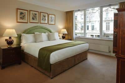 Superior Two Bedroom Apartment
