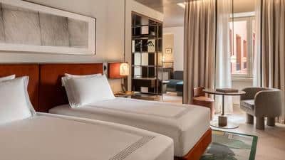 2 Twin Beds Suite