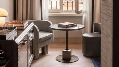 1 King Bed with City View