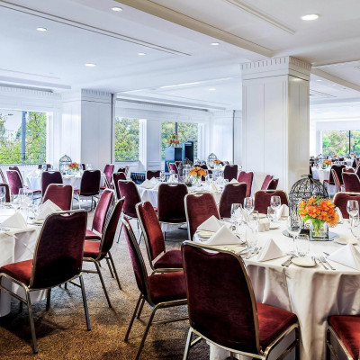 Pullman Melbourne On the Park image