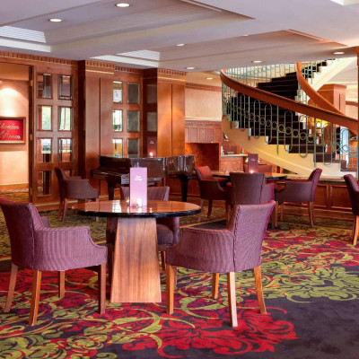 Pullman Melbourne On the Park image