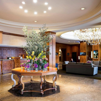 Pullman Melbourne On the Park image