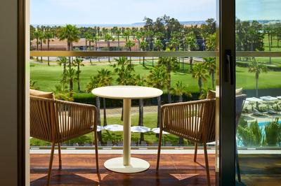Deluxe King Sea View
