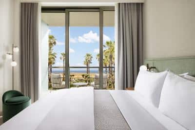 Deluxe Sea View Room