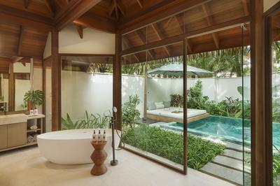 Deluxe Beach Bungalow with Pool