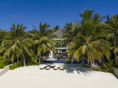 Three Bedroom Beach Pavilion with Pool