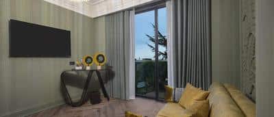 Oak Suite