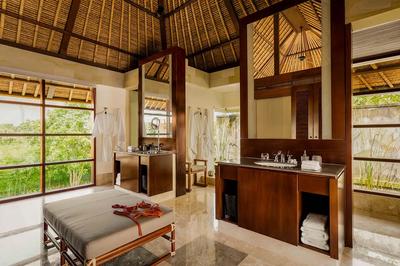 Courtyard Suite