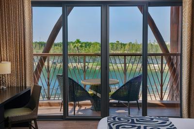 Deluxe Guest Room, River View, King
