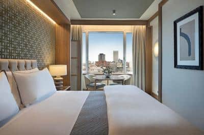 Suite Corner High Floor, 1 King