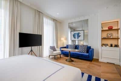 Deluxe Guest Room, 1 King
