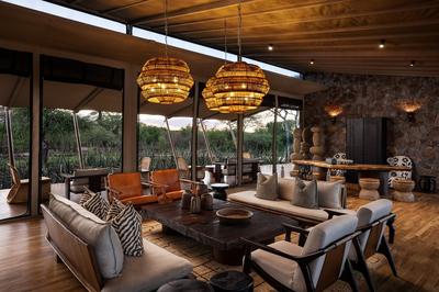 Njia Lounge