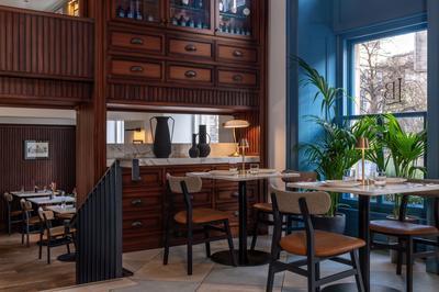 Luckenbooths Restaurant