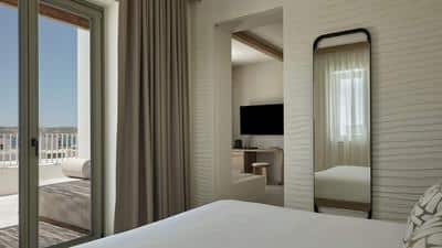 1 Bedroom Suite Sea View with Hot Tub