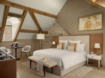 Premier Cru Room