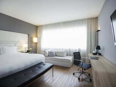 Premium Deluxe Room