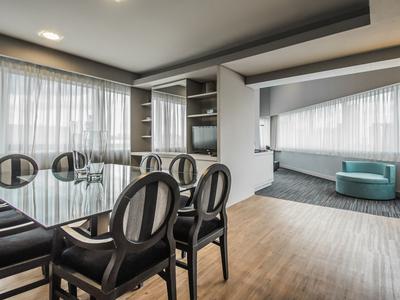 Presidential Suite
