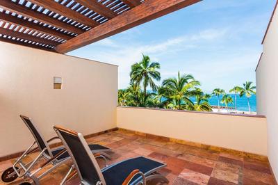 Deluxe Guest Room, 1 King, Ocean View, Terrace