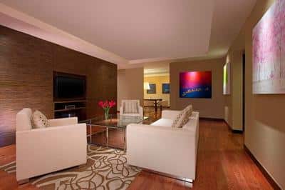 Club Lounge Access 1 Bedroom Presidential Suite