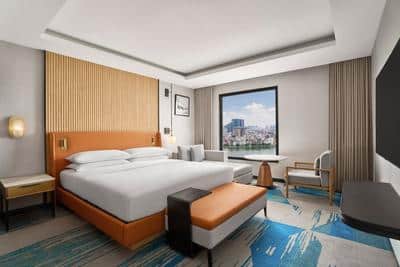 Deluxe King Room