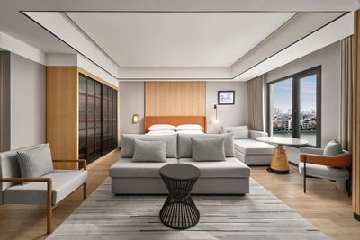 Club Lounge Access Studio Suite