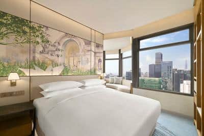 Club Lounge Access Suite, 1 King, Grand Opera Tower