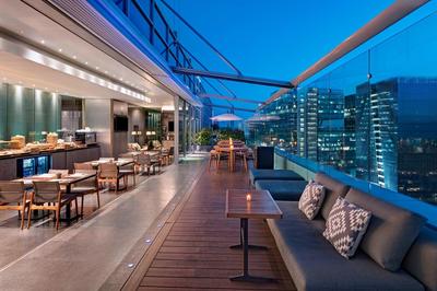 Club Lounge