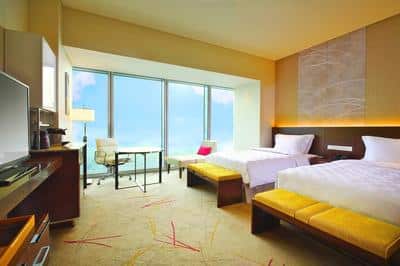 Upper Floor Deluxe Room, 2 Twin, City View