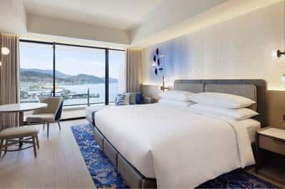 Premium Balcony Harbor Room, 1 King