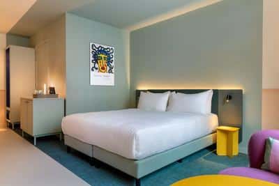 Deluxe King Room