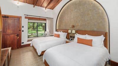 Guest Room, 2 Queen, Mountain View
