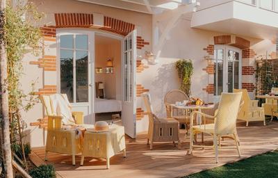Deluxe Garden Room