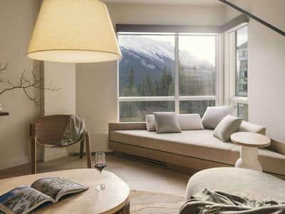 Rimrock Peak View One Bedroom King Suite