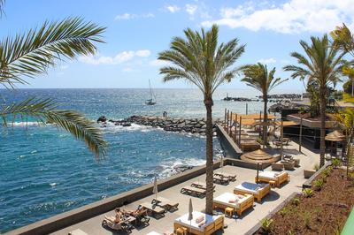 Calhau Beach Club