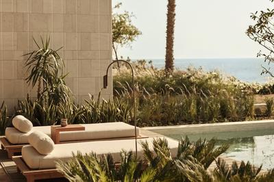 Sea Front Private Pool Suite