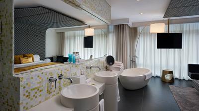 Marvelous Suite