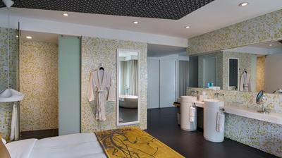 Marvelous Suite