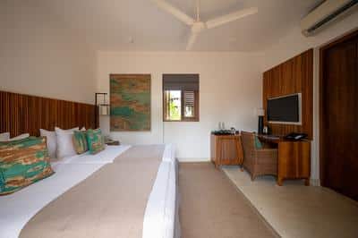 Kumu Bedroom