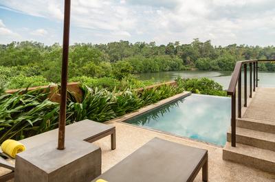 Lake Villa with Plunge Pool