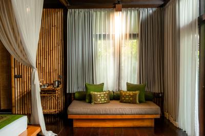 Riverfront Suite