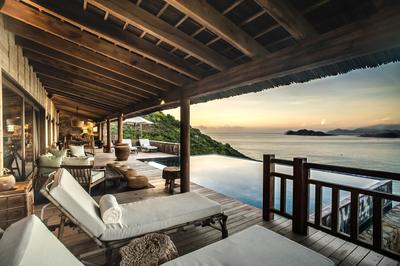 Grand Bay Pool Villa 4-Bedroom
