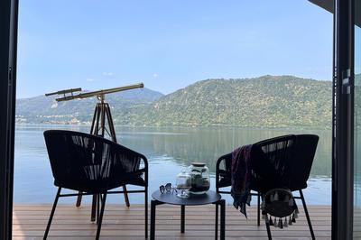 The Boathouse 19