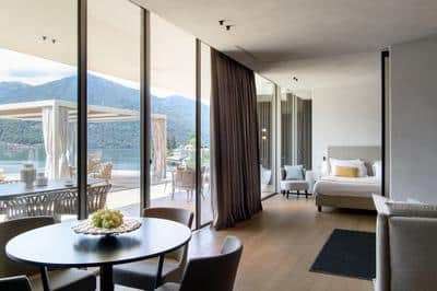 Panoramic Lake View Laqua Penthouse