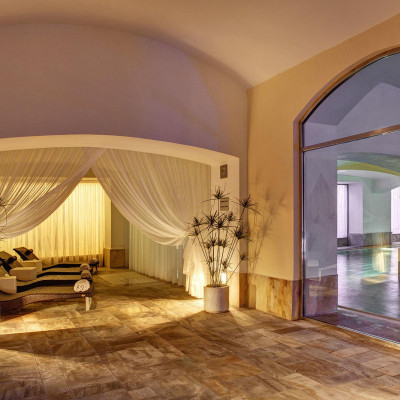 Spa & Beauty