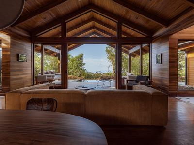 Artista Villa 2 Bedrooms
