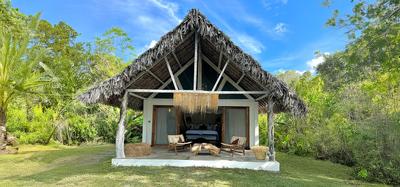 Deluxe Beach Bungalow