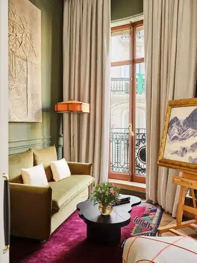 Corner Suite