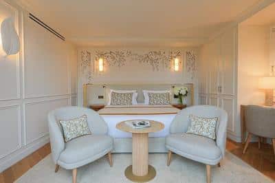 Junior Suite Castle View