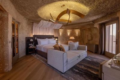 Golden Hour Suite